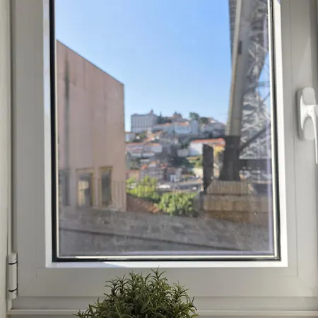 Σπίτι διακοπών House With Hottub By Douro River & Iconic Bridge