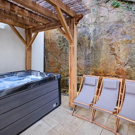 House With Hottub By Douro River & Iconic Bridge Σπίτι διακοπών